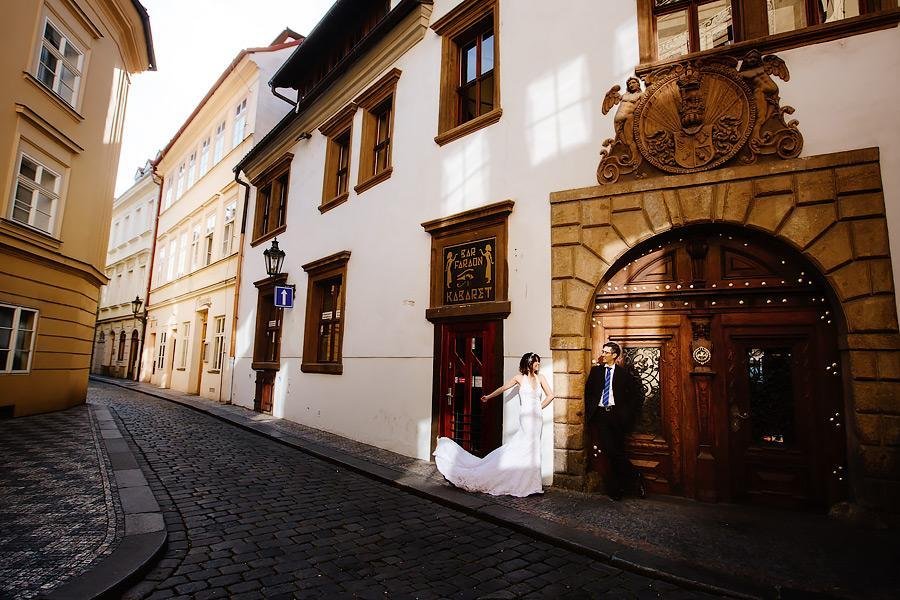 Pre-wedding photographer Prague