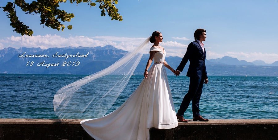 Full page image wedding album